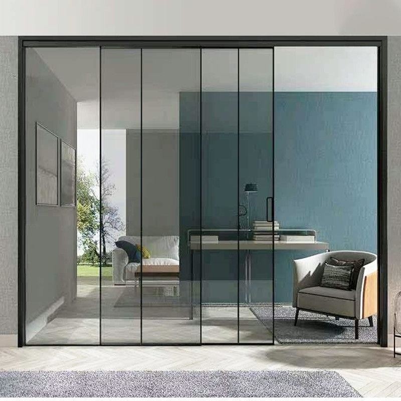 Des portes coulissantes en aluminium de design moderne avec une épaisseur de paroi de 1,4 mm et un double verre