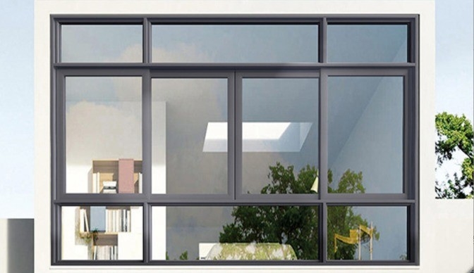 Des fenêtres coulissantes en aluminium à 8 voies personnalisables, parfaites pour les projets de décoration intérieure