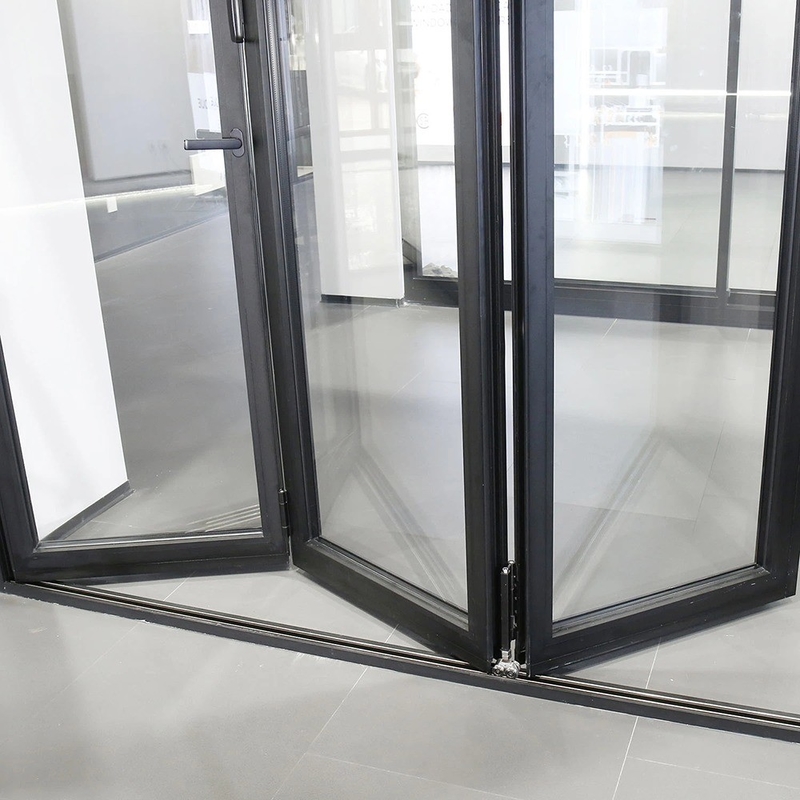 Porte double en alliage d'aluminium de style moderne et sur mesure avec mise à niveau en verre triplex