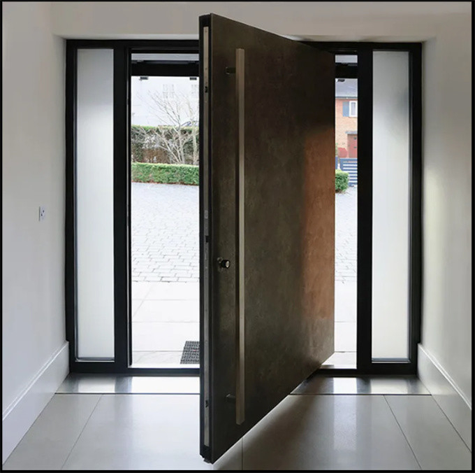 Des portes pivotantes de conception moderne Solution idéale pour les espaces résidentiels et commerciaux