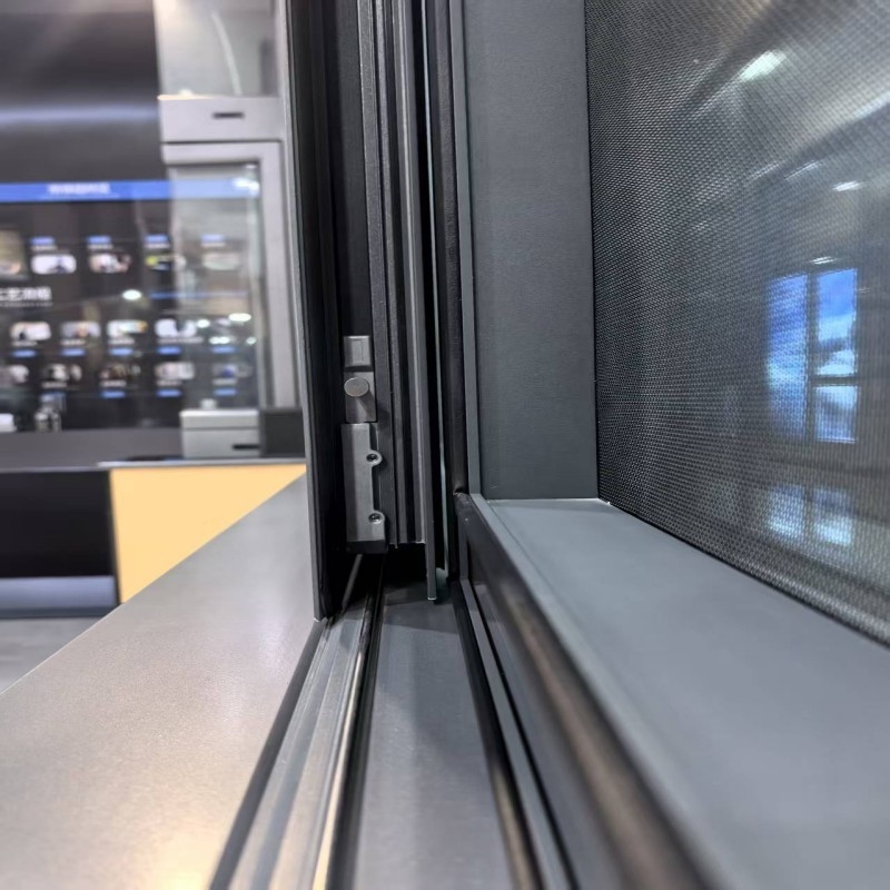 Nouvelle conception de mode Fenêtres coulissantes en aluminium personnalisables avec une épaisseur de paroi de 2,0 mm