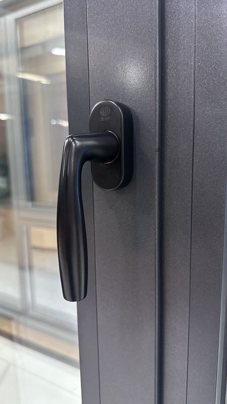 fenêtre coulissante en aluminium certifiée NFRC avec alliage d'aluminium de qualité aéronautique 6060 T66 et bande de rupture thermique en nylon PA66